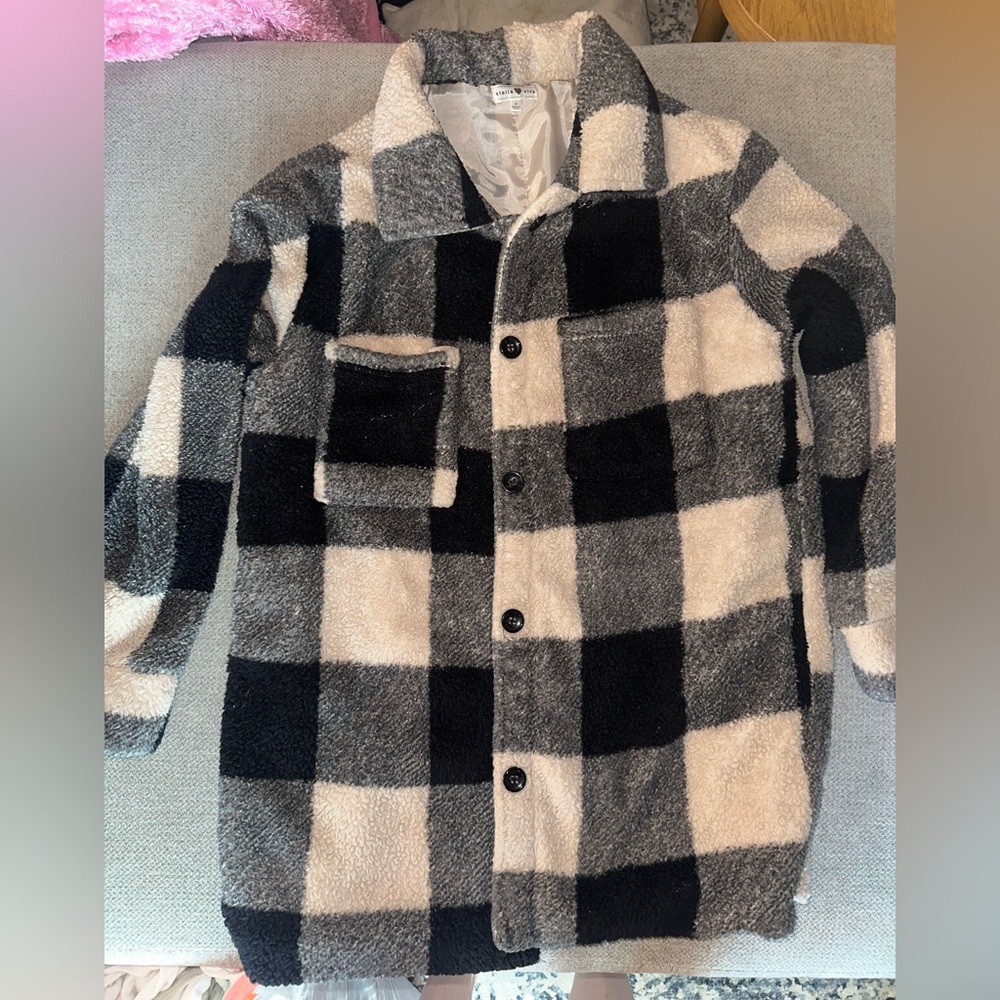 Stylish Women’s Checkered Jacket